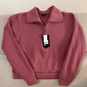 Women’s Mauve Avia Zip Scuba Top - size M